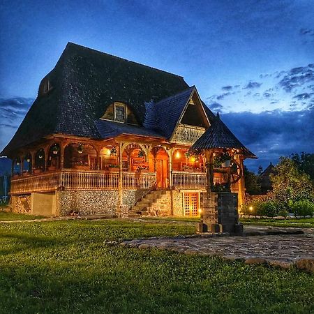Casa Chira Ξενοδοχείο Vişeu de Sus Εξωτερικό φωτογραφία