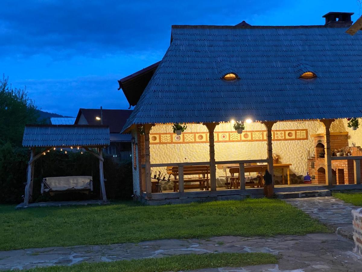 Casa Chira Ξενοδοχείο Vişeu de Sus Εξωτερικό φωτογραφία
