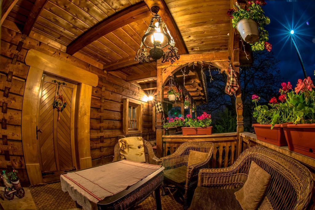 Casa Chira Ξενοδοχείο Vişeu de Sus Εξωτερικό φωτογραφία
